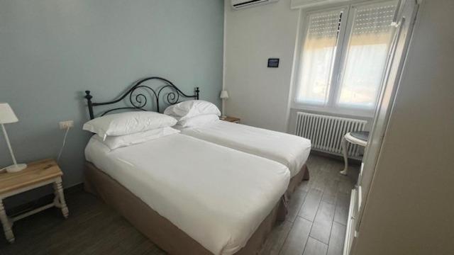 Casa Carlotta Lake Como 勒泽诺 外观 照片